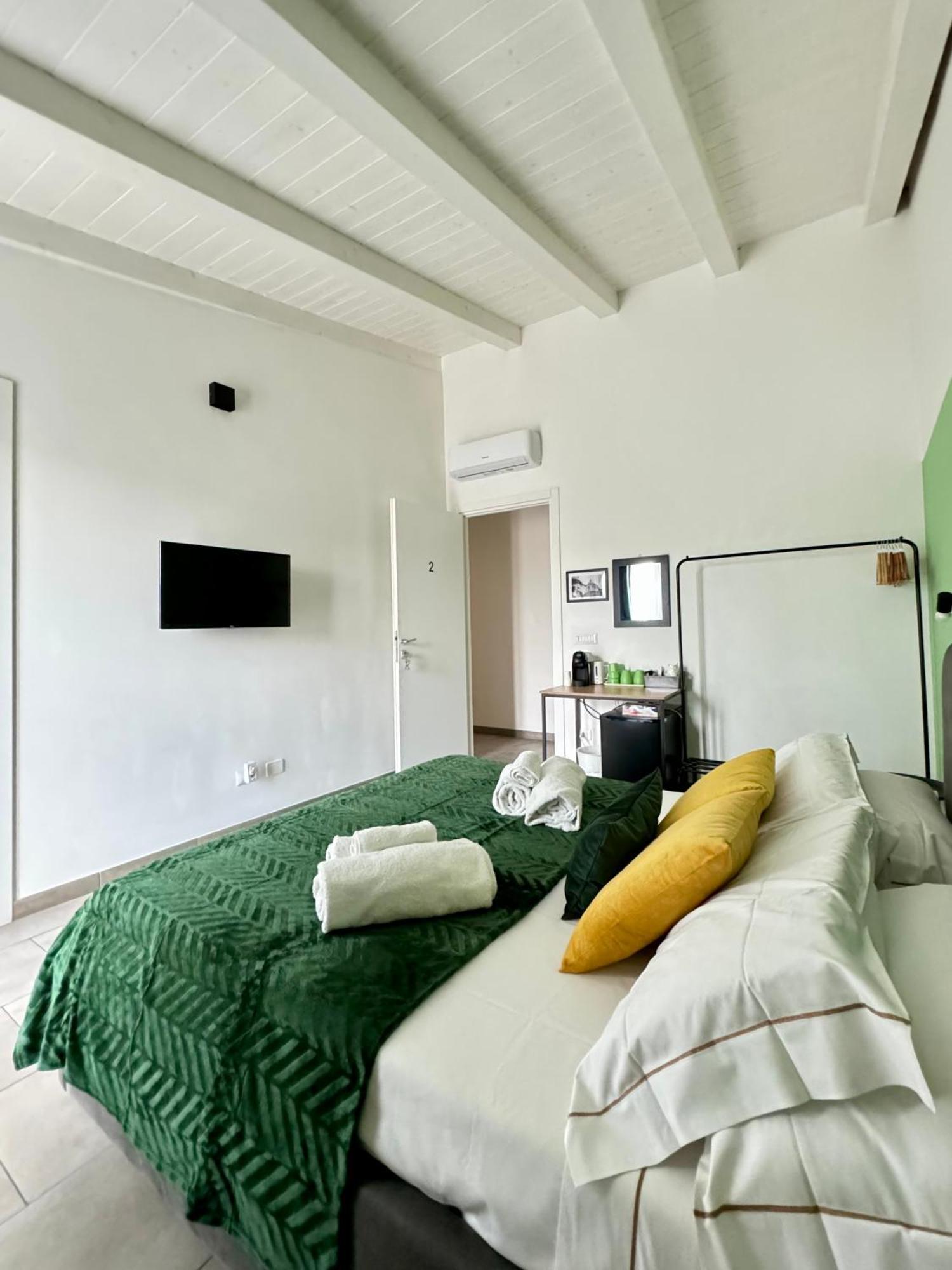 Citroom - Green City Rooms Olbia Eksteriør billede